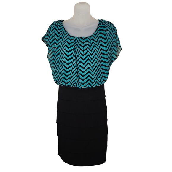 Enfocus Dress Bandage Flutter Sleeve Size 12 Chevron Pattern Stretch Date Night - Picture 1 of 15